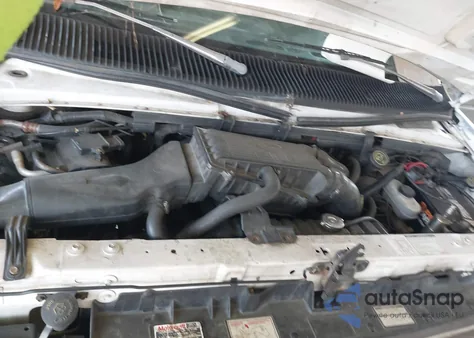 1993 Ford Econoline E350 Van z USA, uszkodzony, nr VIN 1FTJE34H2PHA67802